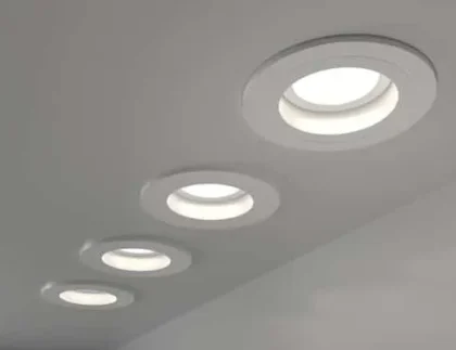 Lampu downlight terpasang