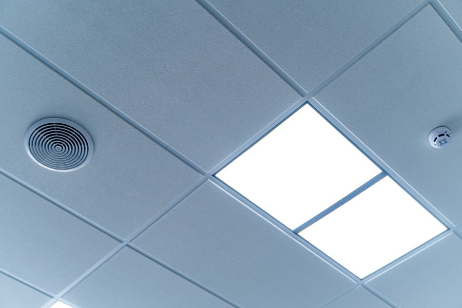 Pemasangan lampu LED
