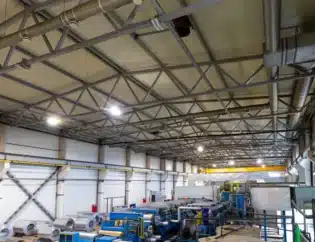 Area Produksi Pabrik Terasa Kurang Terang Padahal Lampu Banyak? Ini Kesalahan Penataan Pencahayaan yang Sering Terjadi 7 Pencahayaan area produksi